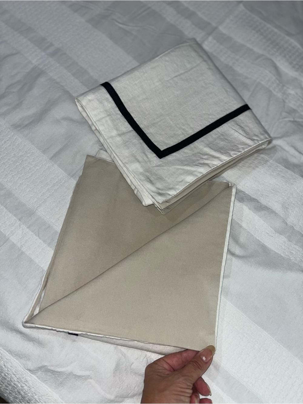 Kate Spade 2pc 100% Linen Gramercy Park Collection King Shams